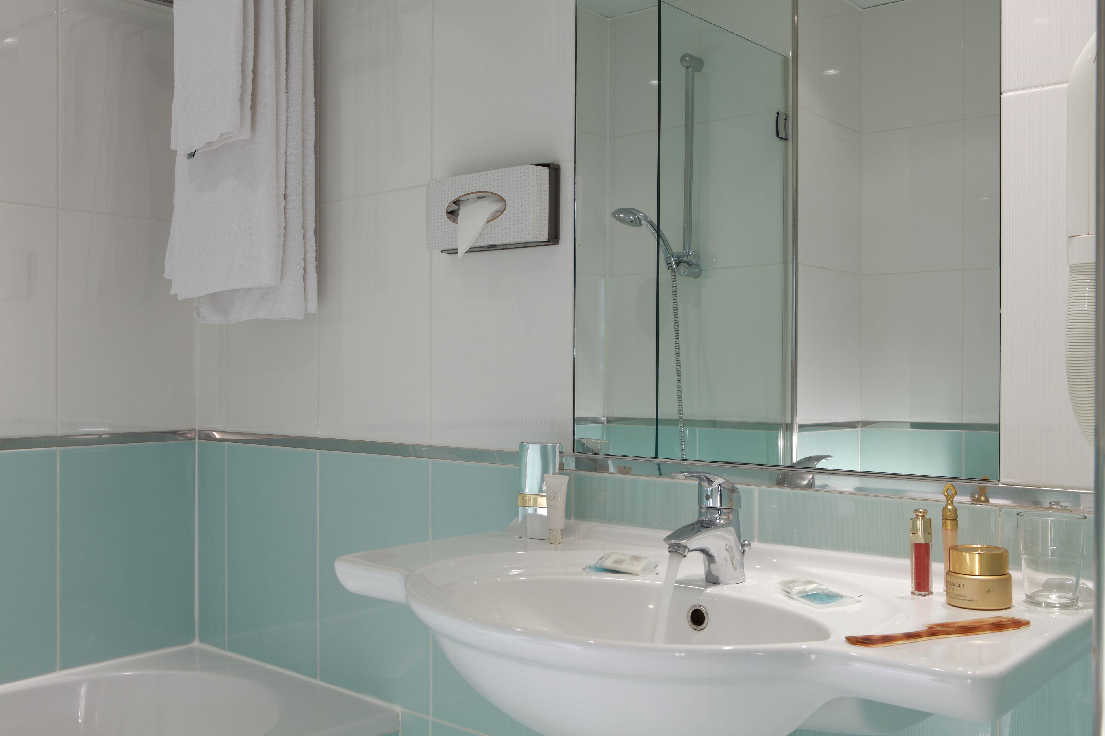 Hotel Espace Champerret Levallois-Perret Oda fotoğraf